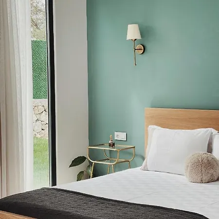 Solin House Вилла *